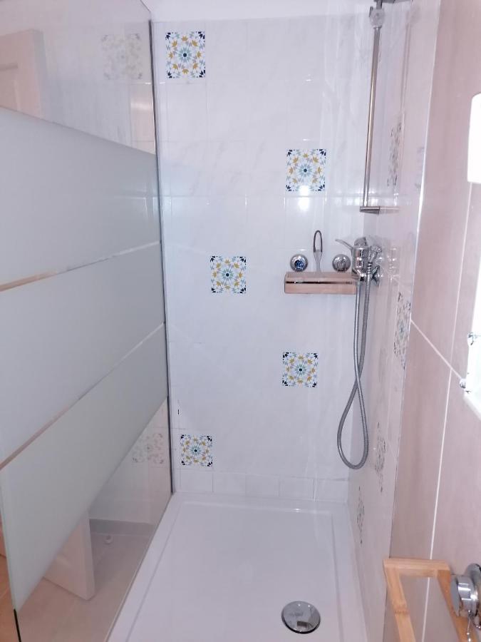 Mimilou Mont St Loup Piscine Privee Apartment *