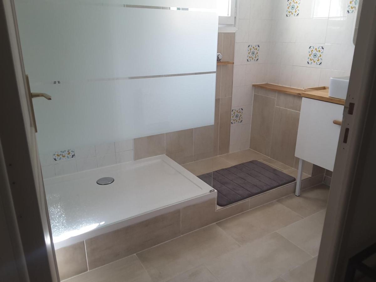Apartment Mimilou Mont St Loup Piscine Privee