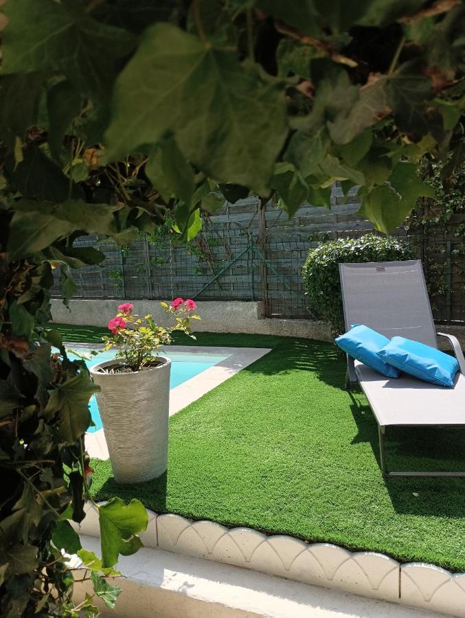 Mimilou Mont St Loup Piscine Privee Apartment *