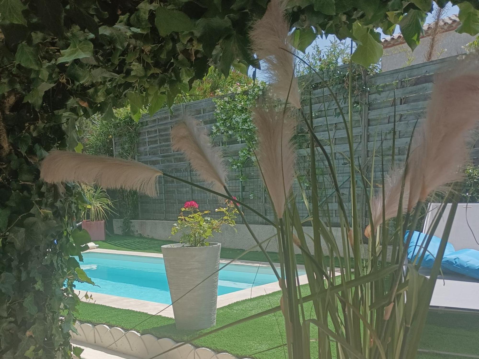 Mimilou Mont St Loup Piscine Privee Apartment Agde