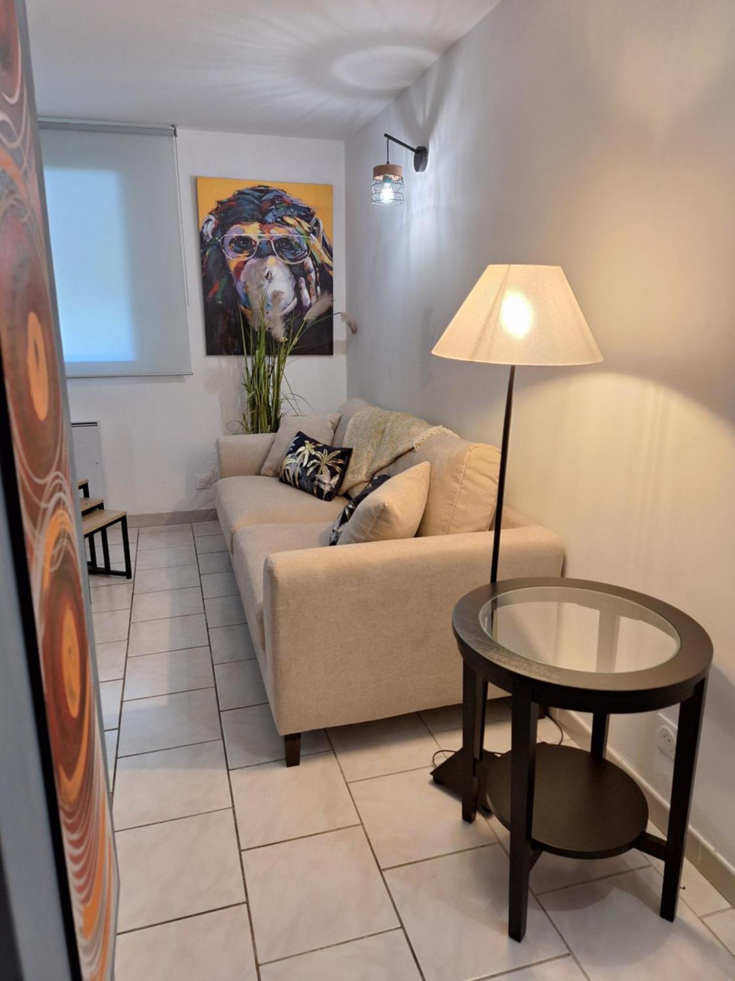 Apartment Mimilou Mont St Loup Piscine Privee *